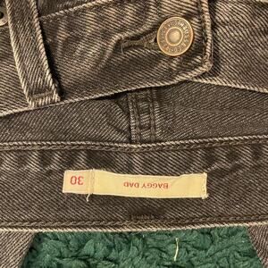 Loose fit heel bite levis baggy dad jeans